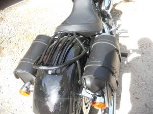 Sacoche Myleatherbikes Harley Dyna Street Bob_50